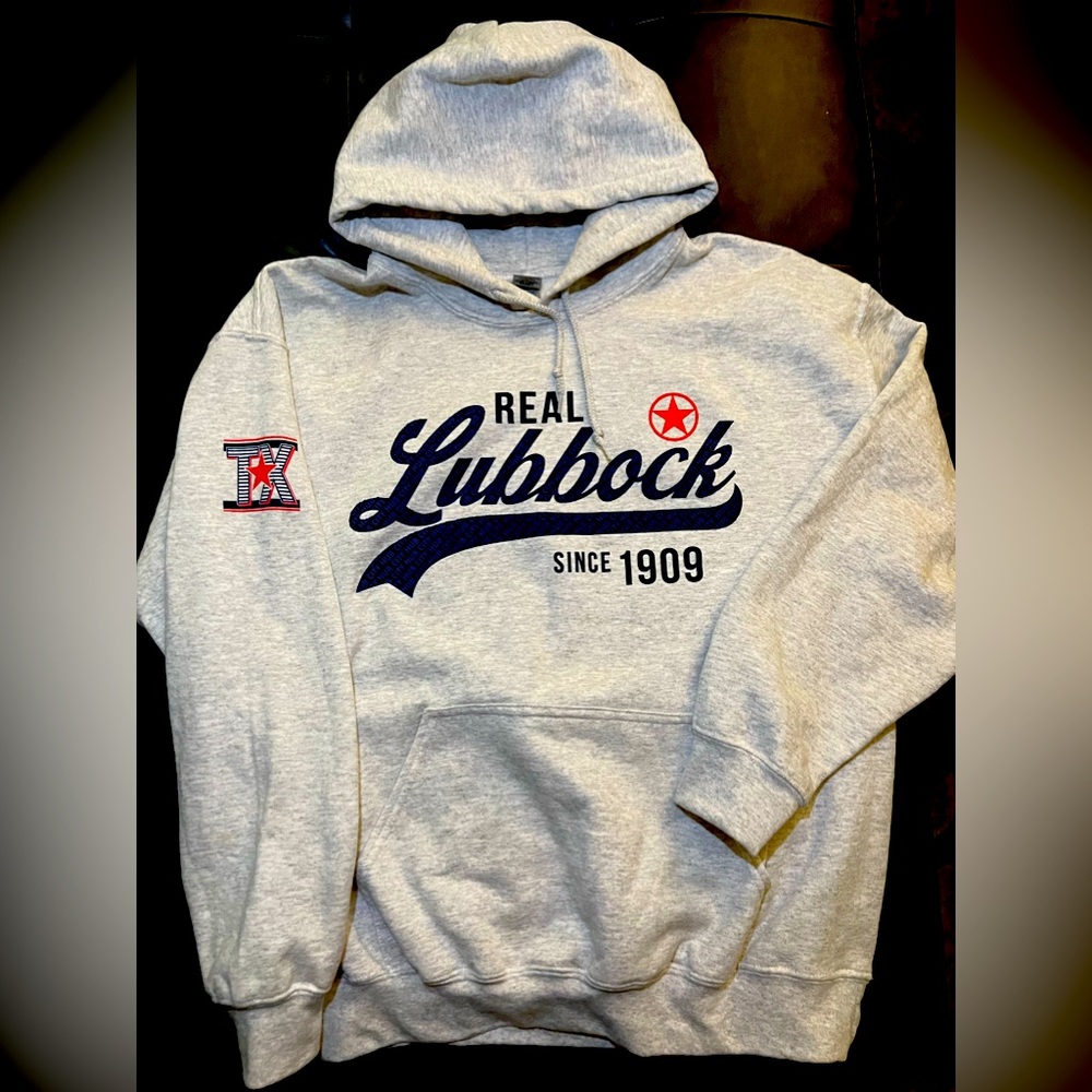 Lubbock, Texas Hoodie - Pullover Sweater with Front Pocket and Drawstring Hood
